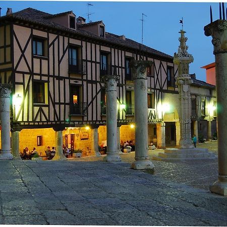 La Posada Ducal Penaranda de Duero Exteriör bild