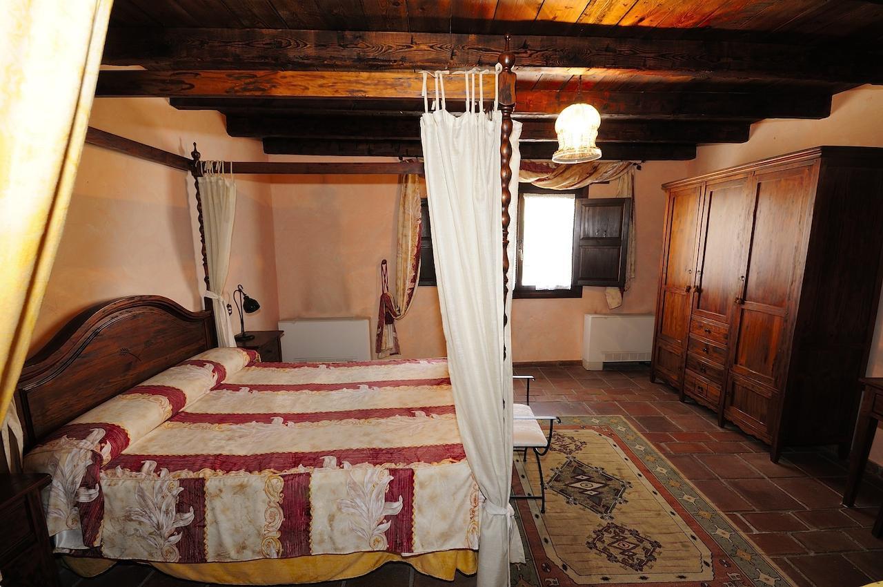 La Posada Ducal Penaranda de Duero Rum bild